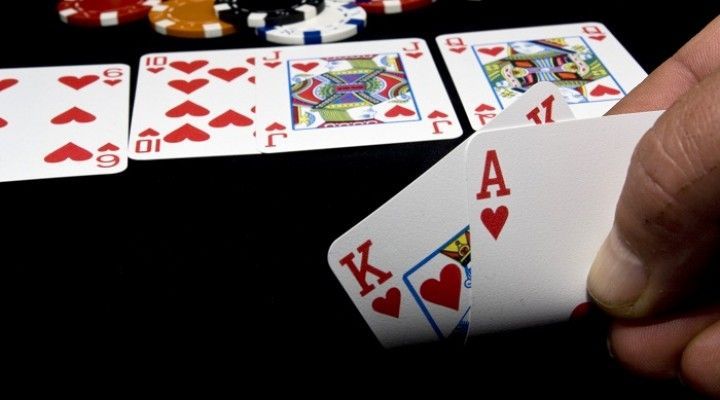 Estrategias para torneos de Poker en Vivo
